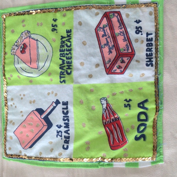 Yummy treats tote - Picture 2 of 4